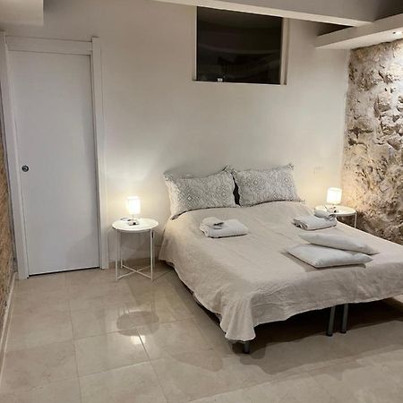 House74 Apartment Cagliari Bagian luar foto