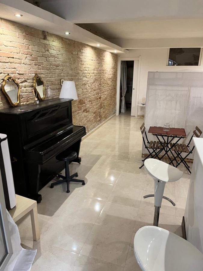 House74 Apartment Cagliari Bagian luar foto