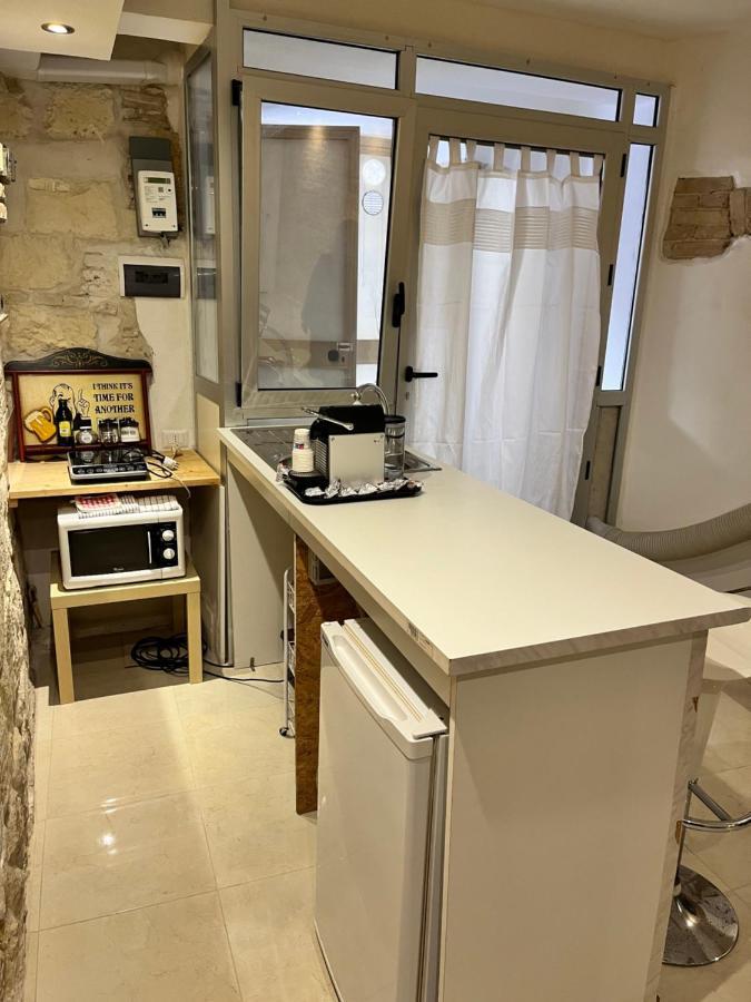 House74 Apartment Cagliari Bagian luar foto