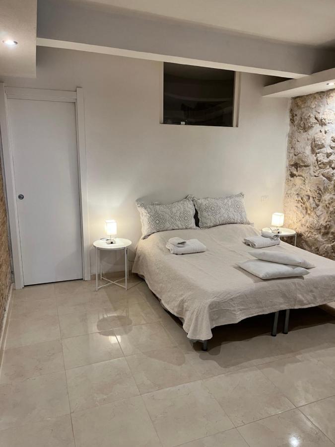 House74 Apartment Cagliari Bagian luar foto